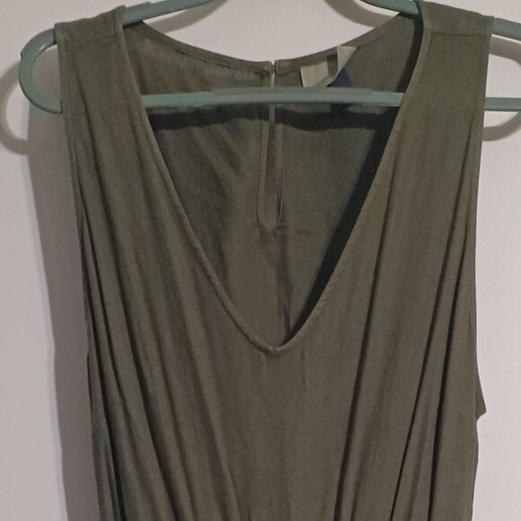 Universal Thread Jumpsuit - Picture 3 of 3